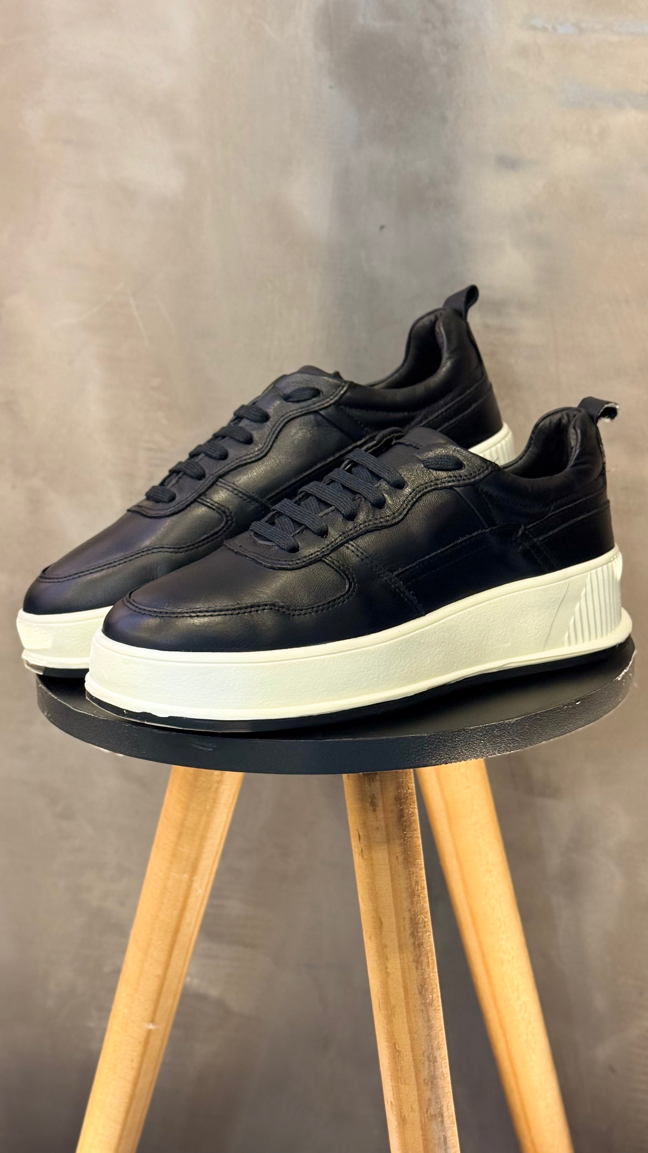 Sneaker Veneza Gh